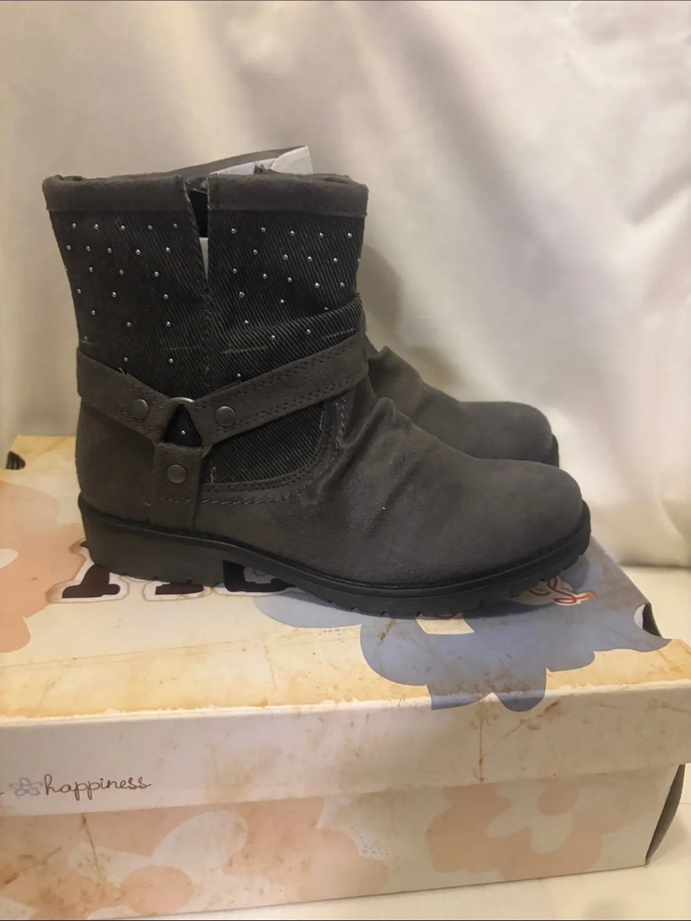 Mudd Gray Studded Mid-Calf Ankle Boots Girls size 2